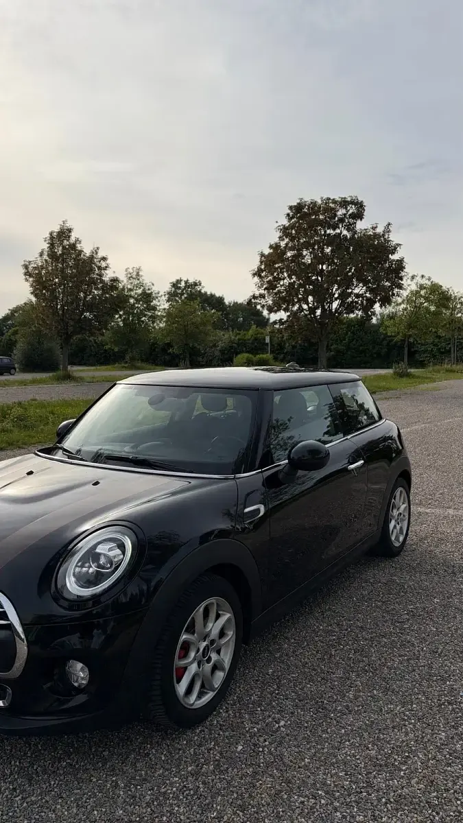 Gebraucht Mini ONE 102 PS (75 kW) 2019 Schwarz Kleinwagen