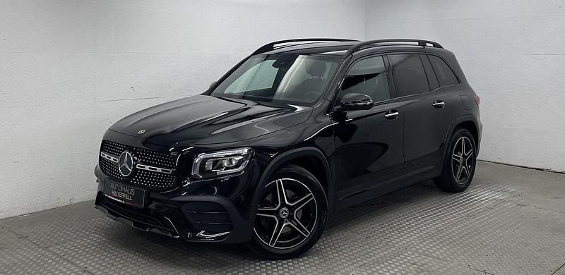 Nachtschwarz Gebraucht 2022 Mercedes GLB220 AMG SUV | 33.800 € (Guter Preis) - Bild 1/4