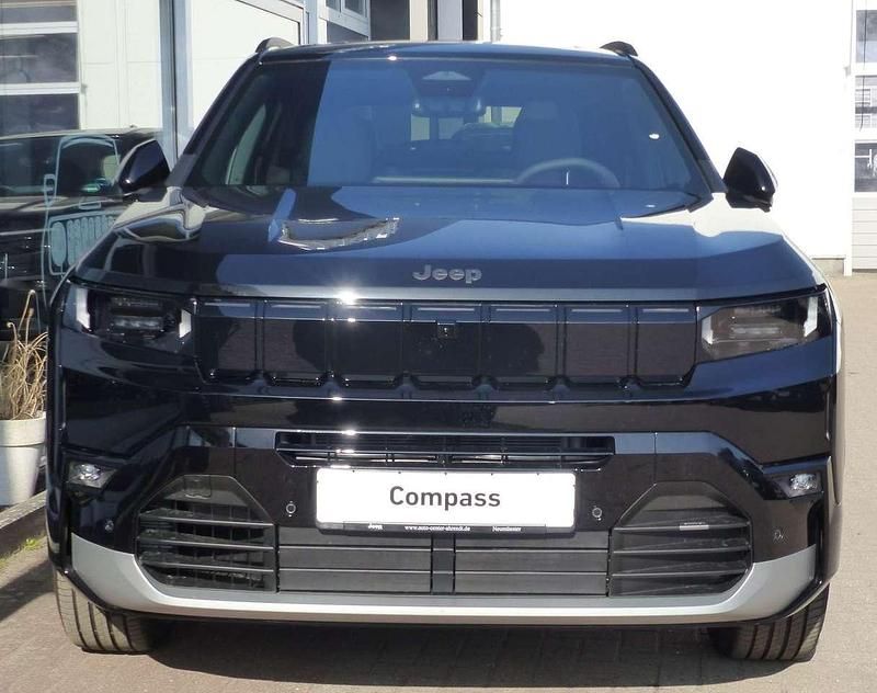 Uusi Jeep Compass 156 kW (213 HP) 2026 Musta Katumaasturi