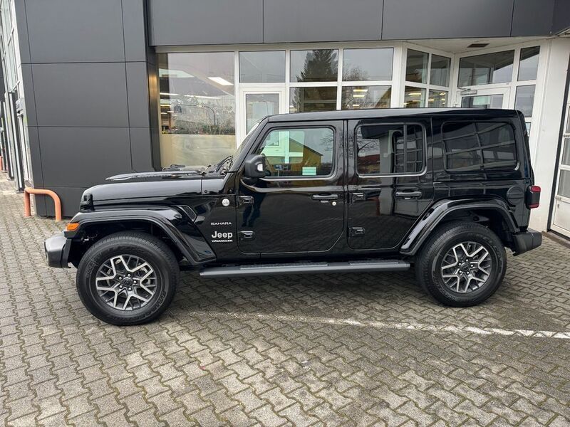 Gebraucht Jeep Wrangler Sahara 272 PS (200 kW) 2024 Schwarz SUV