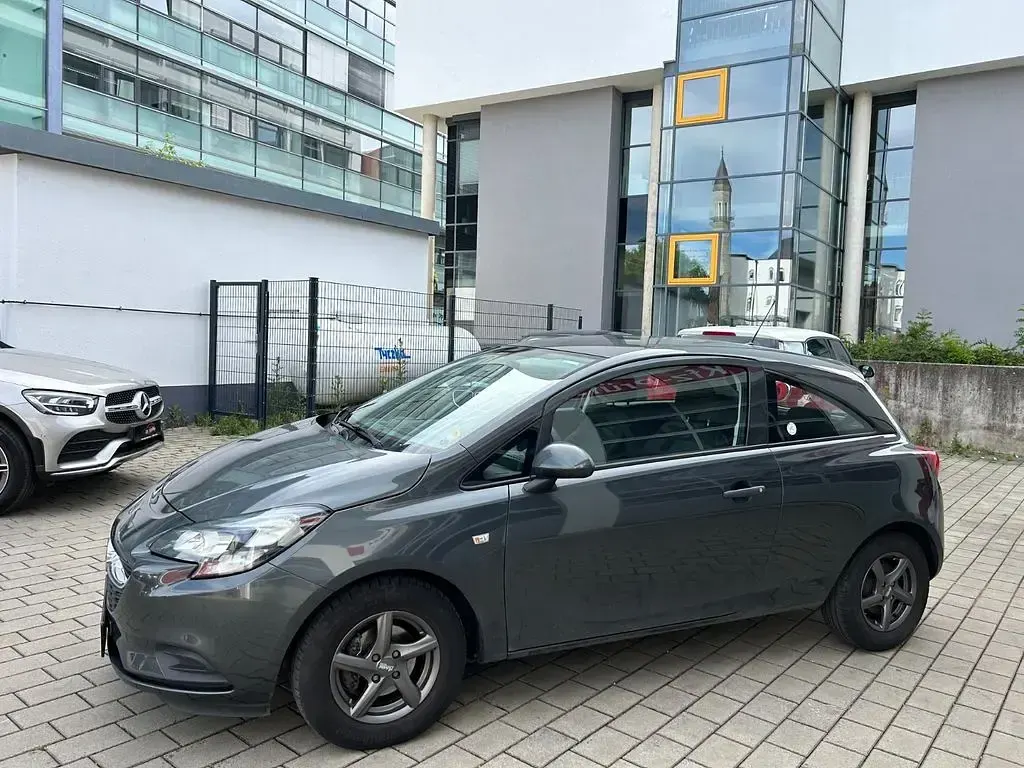Gebraucht Opel Corsa Selection 69 PS (50 kW) 2017 Grau Kleinwagen