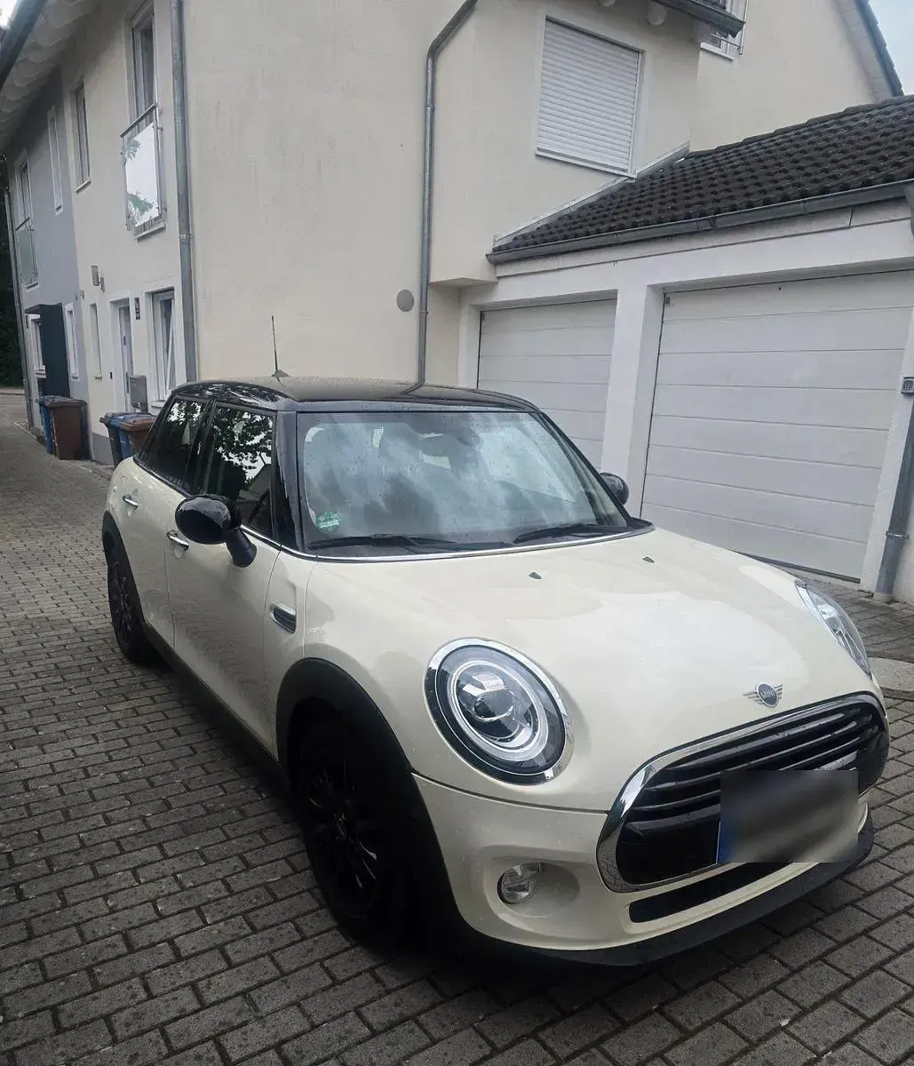 Używany Mini Cooper D Pepper 116 KM (85 kW) 2018 Hatchback