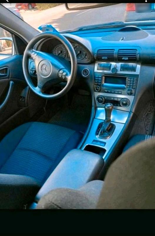 Gebraucht Mercedes C200 170 PS (125 kW) 2005 Silber Coupé