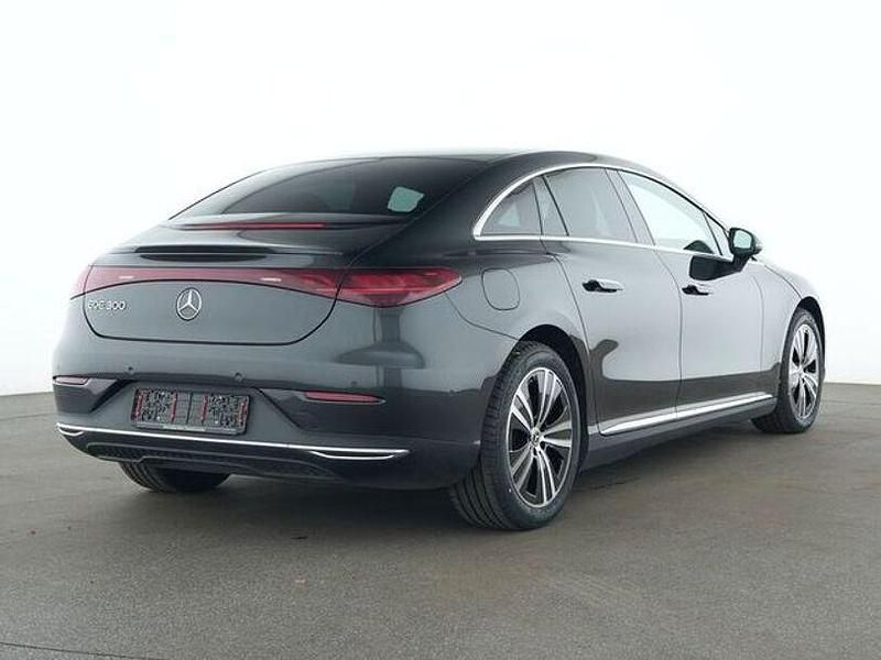 Gebraucht Mercedes 300 11 kW (15 PS) 2024 Andere Limousine