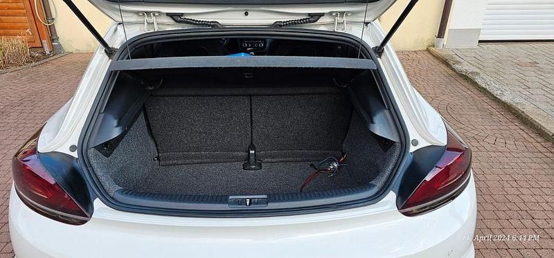 Weiß Gebraucht 2010 VW Scirocco Coupé | 5.750 € (Guter Preis) - Bild 1/4