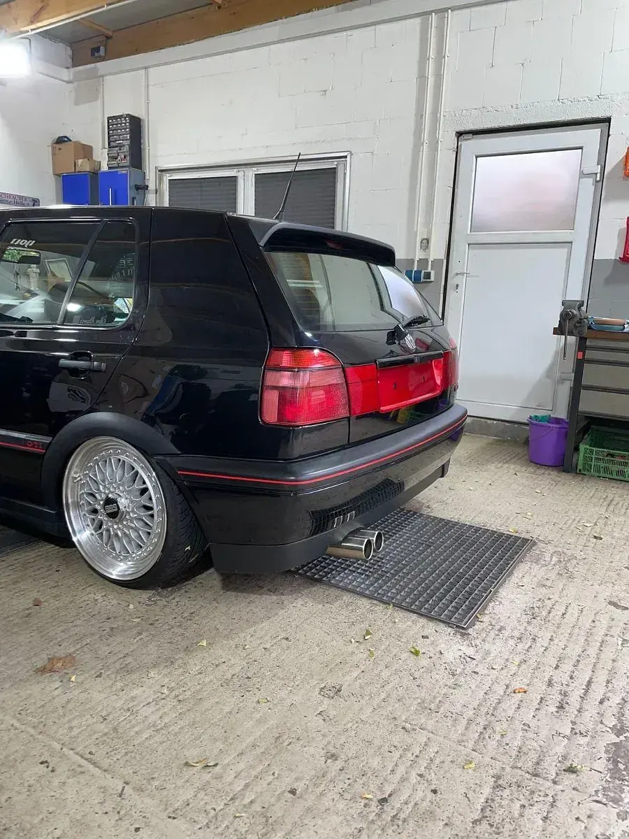 Gebraucht VW Golf III GTI 116 PS (85 kW) 1997 Schwarz Limousine