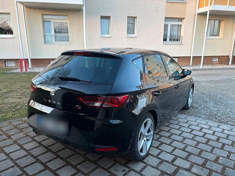 Gebraucht Seat Leon FR 184 PS (135 kW) 2016 Schwarz Kleinwagen
