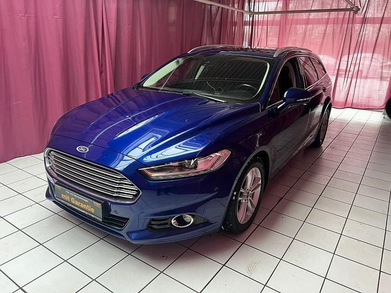 Gebraucht Ford Mondeo Titanium 150 PS (110 kW) 2015 Blau Kombi