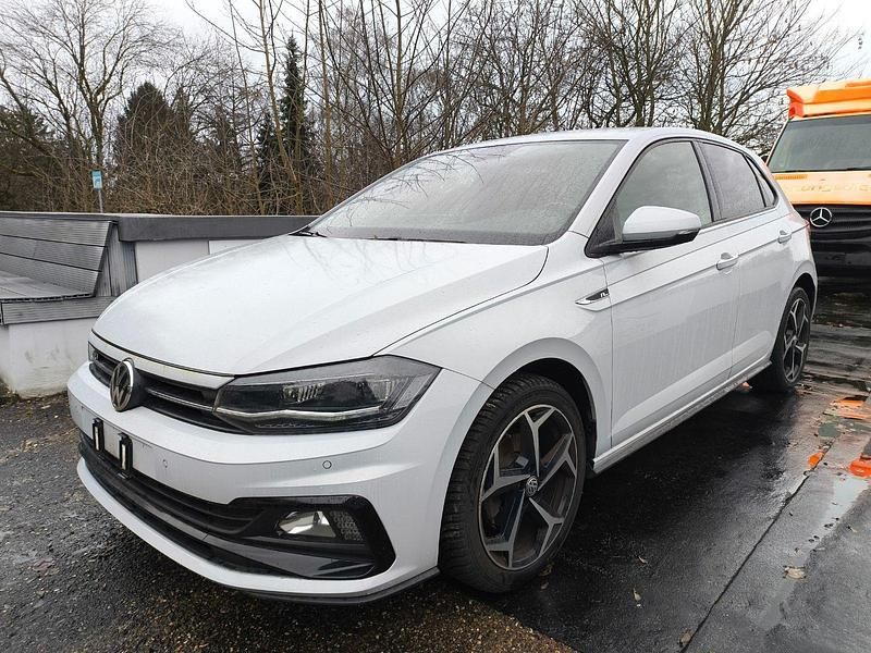 Silber Gebraucht 2019 VW Polo Highline Kleinwagen | 9.950 € (Superpreis) - Bild 1/4