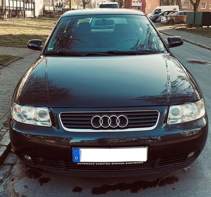 Gebraucht Audi A3 Sport 102 PS (75 kW) 2002 Schwarz Kleinwagen