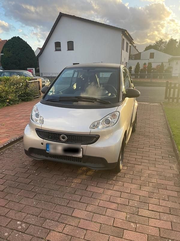 Silber Gebraucht 2012 Smart ForTwo Coupé Kleinwagen | 2.600 € (Superpreis) - Bild 1/4