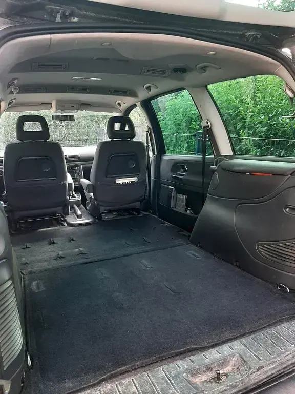 Gebraucht VW Sharan United 116 PS (85 kW) 2009 Schwarz Van / Kleinbus