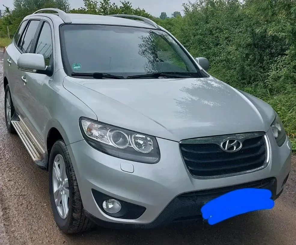 Gebraucht Hyundai Santa Fe 197 PS (144 kW) 2010 Silber SUV