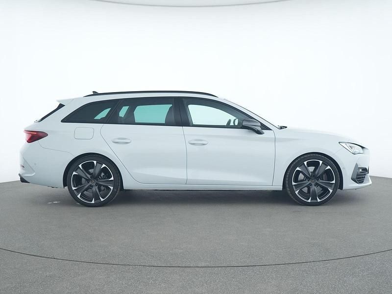 Gebraucht Cupra Leon VZ 310 PS (228 kW) 2024 Nevada weiss Limousine