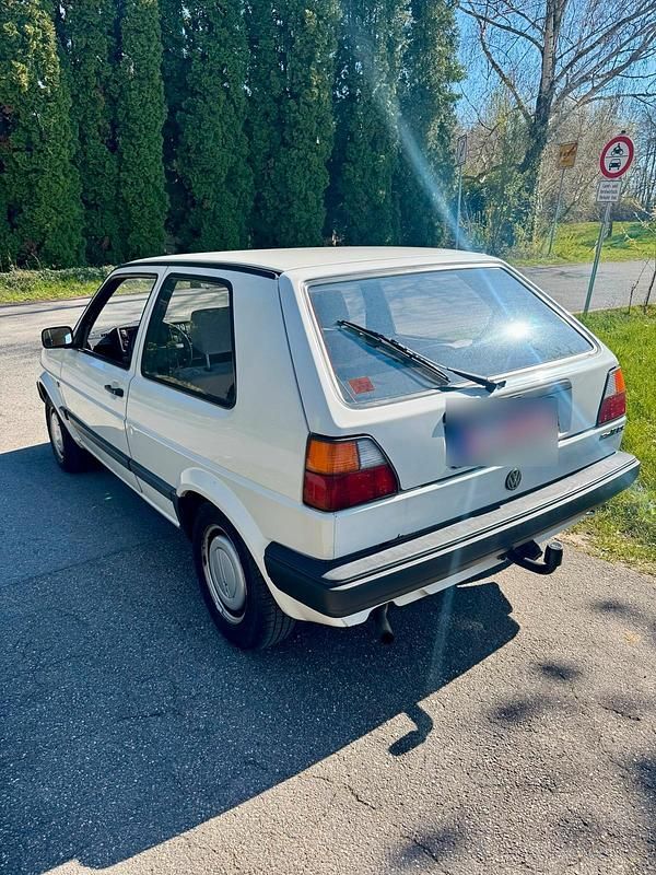 Gebraucht VW Golf III 54 PS (39 kW) 1991 Weiß Kleinwagen