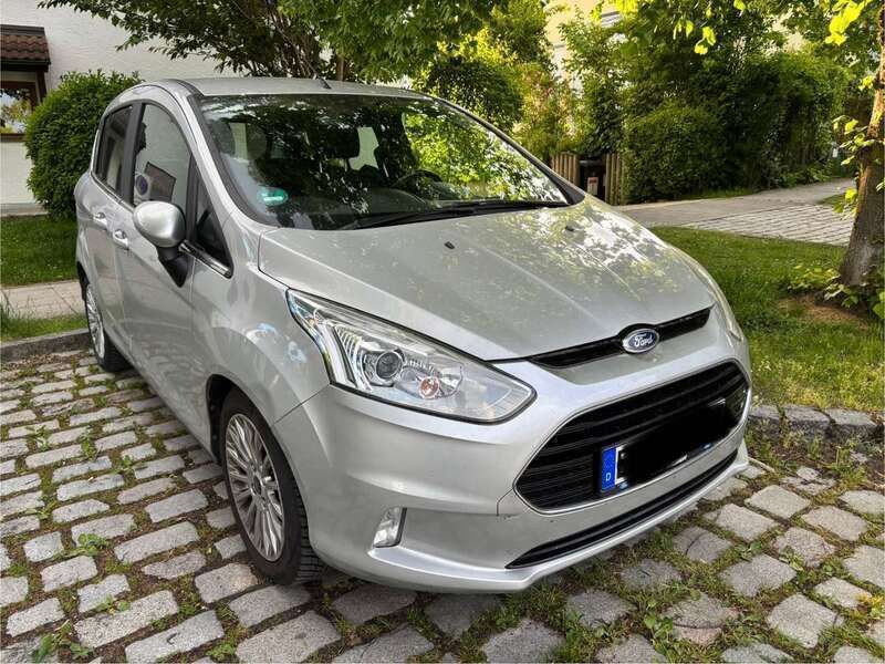 Silber Gebraucht 2013 Ford B-MAX Titanium Van / Kleinbus | 5.850 € (Guter Preis) - Bild 1/4