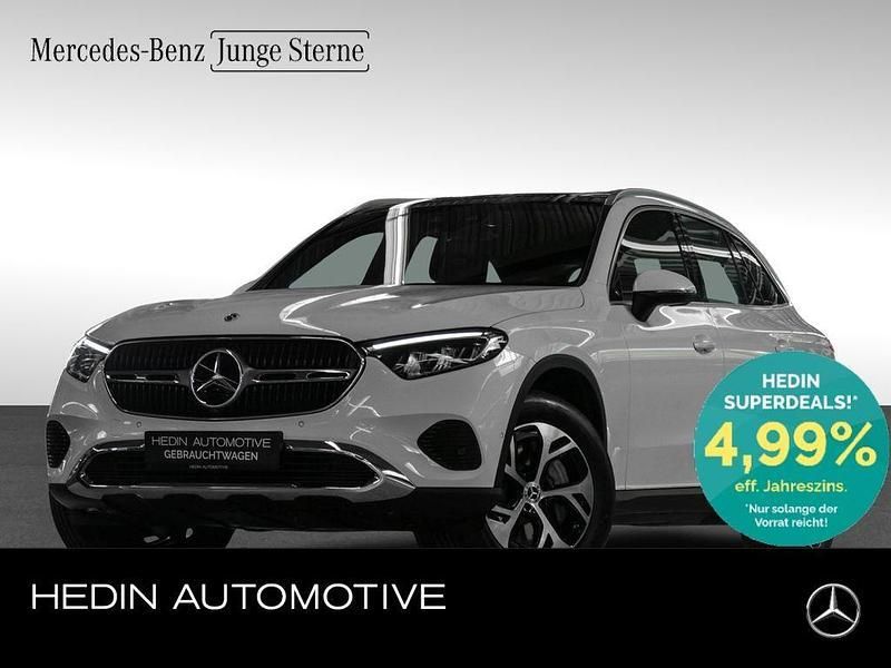 Manufaktur lack manufaktur opalithweiß bright Gebraucht 2024 Mercedes GLC300e Avantgarde Limousine | 62.890 € (Guter Preis) - Bild 1/4