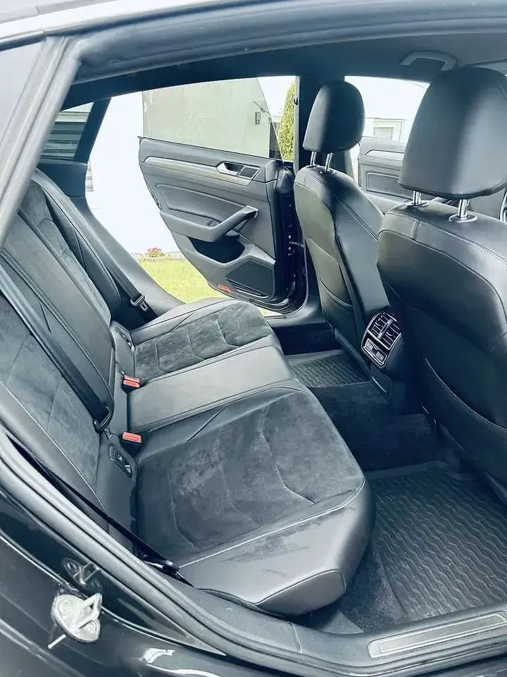 Gebraucht VW Arteon R-line 190 PS (139 kW) 2018 Grau Kleinwagen