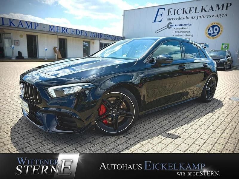 Schwarz Gebraucht 2022 Mercedes A45 AMG AMG Limousine | 45.690 € (Guter Preis) - Bild 1/4