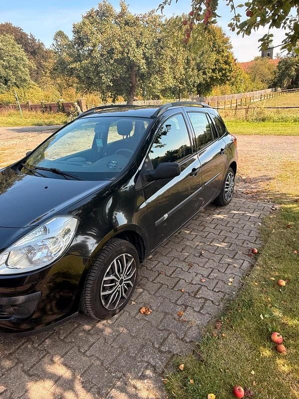 Schwarz Gebraucht 2008 Renault Clio GrandTour Kombi | 3.200 € - Bild 1/4