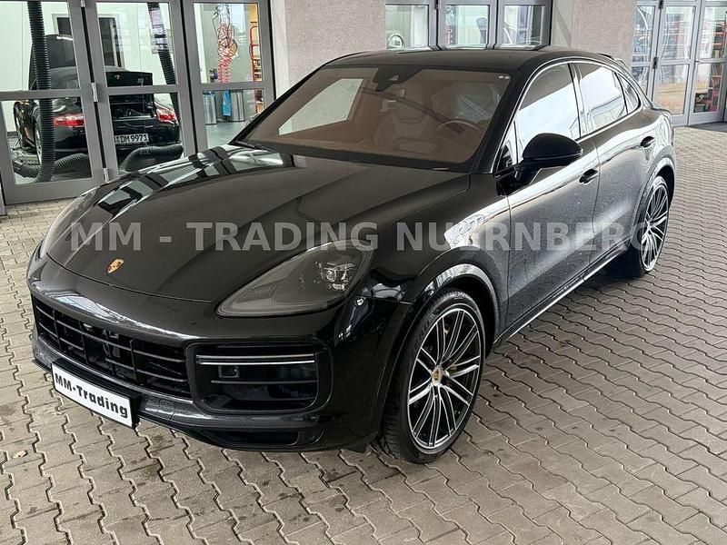 Gebraucht Porsche Cayenne Turbo 549 PS (403 kW) 2019 Schwarz SUV