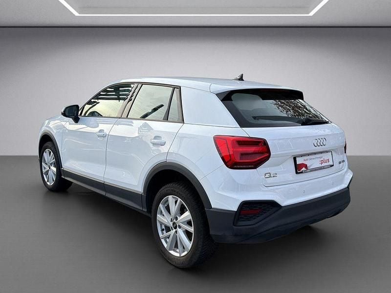 Gebraucht Audi Q2 Basis 150 PS (110 kW) 2021 Weiss / ibisweiss SUV