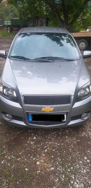 Grau Gebraucht 2011 Chevrolet Aveo LT Limousine | 4.500 € (Teuer) - Bild 1/4