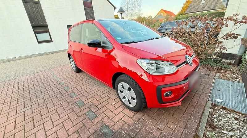 Gebraucht VW up! 75 PS (55 kW) 2018 Rot Kleinwagen