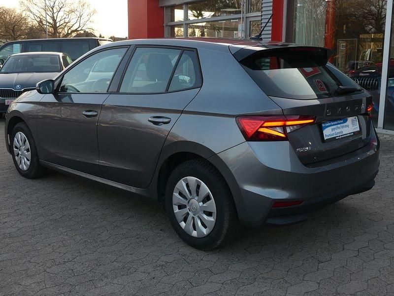 Gebraucht Skoda Fabia Selection 88 PS (64 kW) 2024 Grau Kleinwagen
