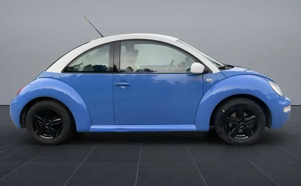 Gebraucht VW New Beetle 75 PS (55 kW) 2002 Blau Kleinwagen