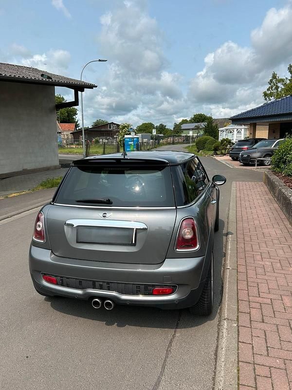 Gebraucht Mini Cooper S 174 PS (127 kW) 2009 Silber Kleinwagen