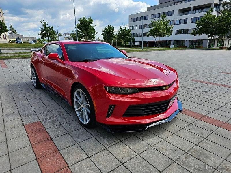 Gebraucht Chevrolet Camaro 340 PS (250 kW) 2016 Rot