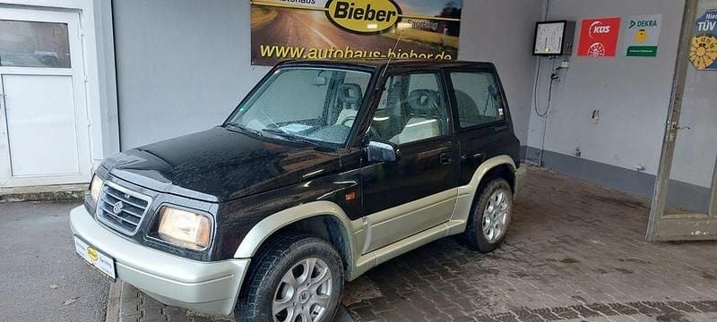 Schwarz Gebraucht 1998 Suzuki Vitara SUV | 4.880 € (Superpreis) - Bild 1/4