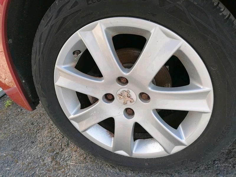 Gebraucht Peugeot 207 CC 120 PS (88 kW) 2007 Rot Cabrio