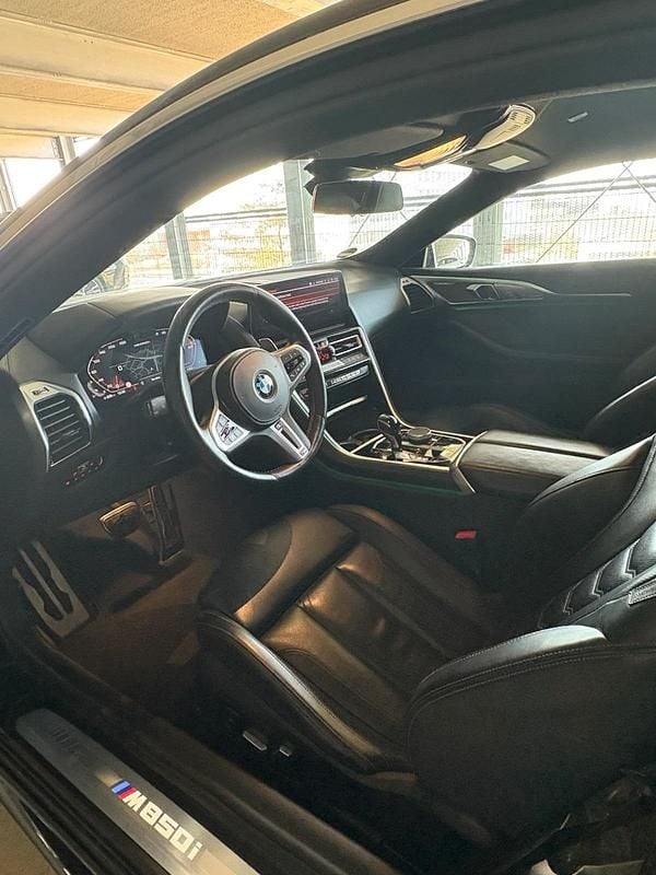 Gebraucht BMW M850 530 PS (389 kW) 2023 Schwarz Coupé