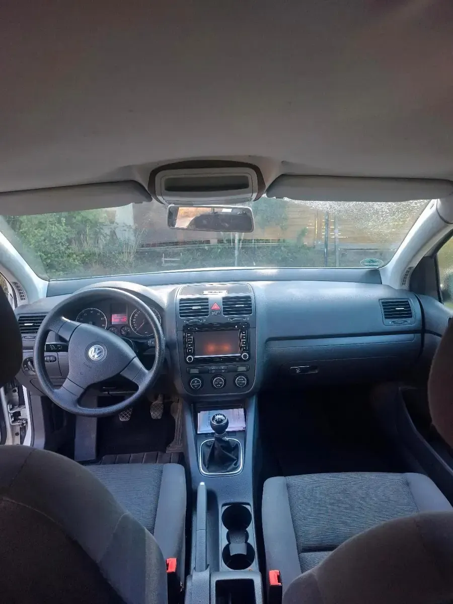 Gebraucht VW Golf V 102 PS (75 kW) 2009 Weiß Kombi