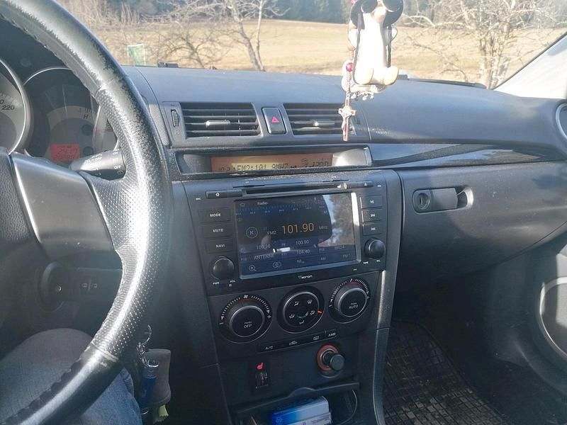 Gebraucht Mazda 3 105 PS (77 kW) 2007 Blau Kleinwagen