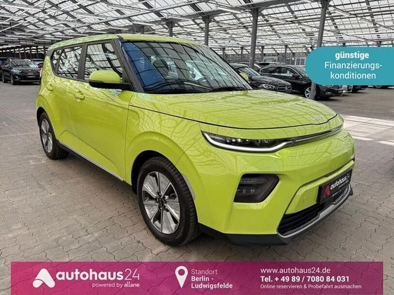 Grün Gebraucht 2022 Kia Soul EV Edition 7 SUV | 15.880 € (Superpreis) - Bild 1/4
