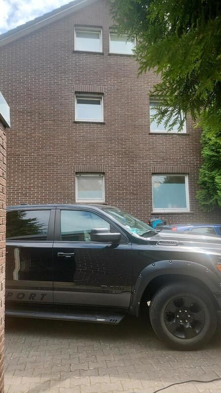 Schwarz Gebraucht 2019 Dodge Ram Abholung | 34.500 € - Bild 1/2