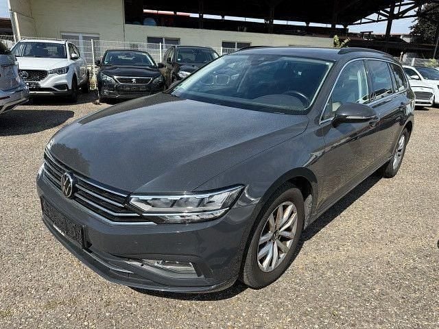 Grau Gebraucht 2020 VW Passat Business Limousine | 13.685 € (Guter Preis) - Bild 1/4
