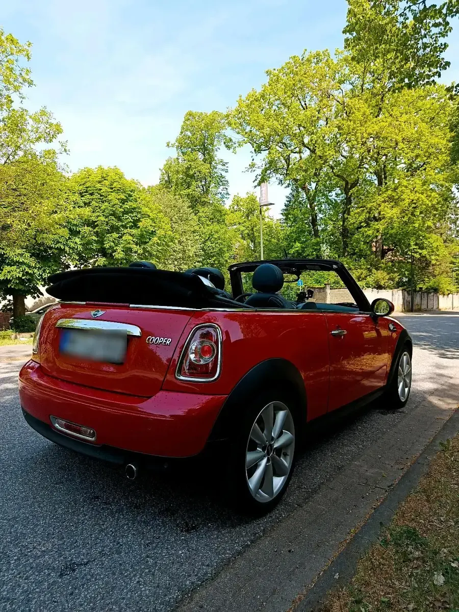 Usata Mini Cooper Cabriolet 122 CV (89 kW) 2014 Rosso Cabrio