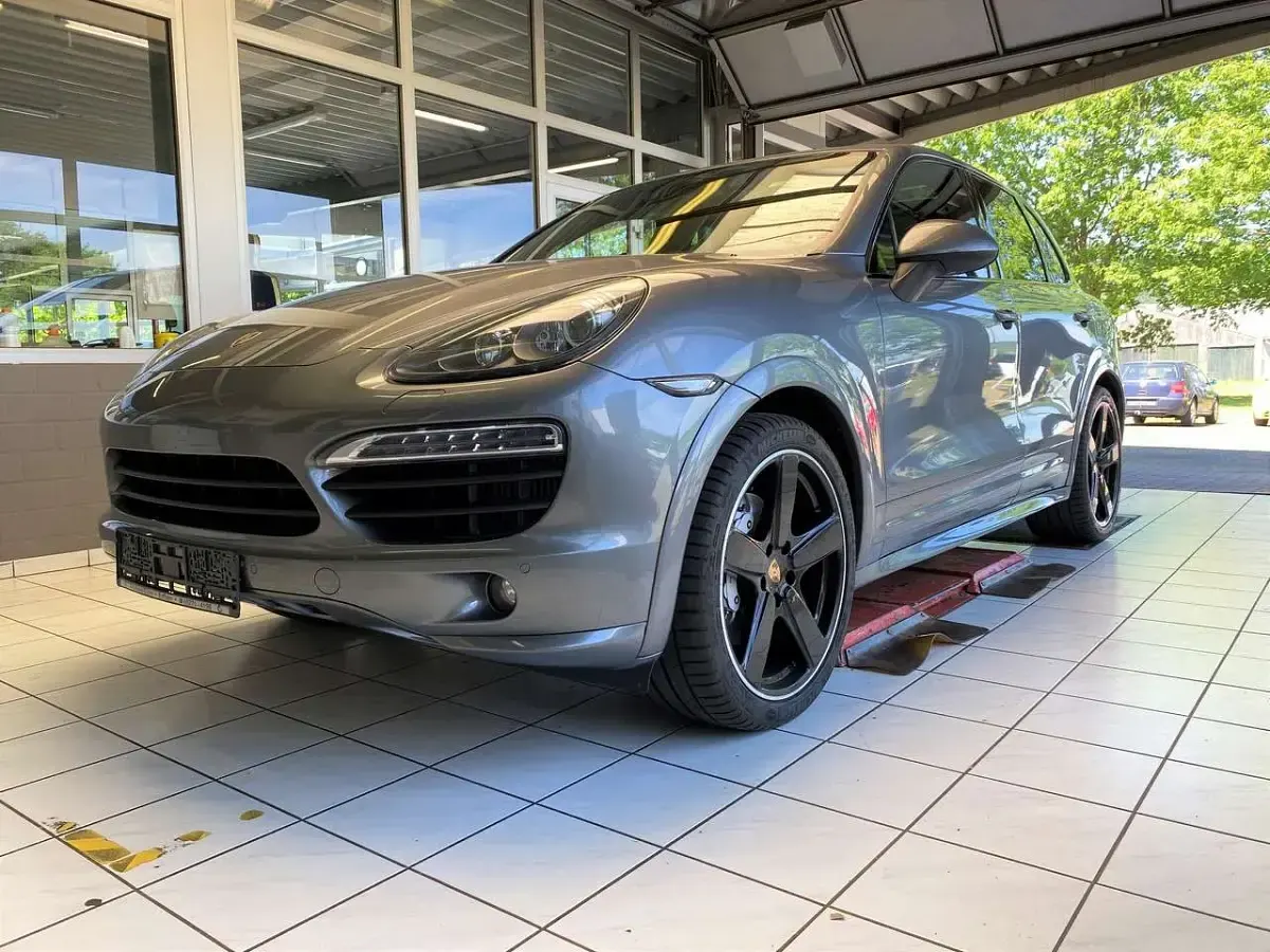 Gebraucht Porsche Cayenne S Sport 382 PS (280 kW) 2013 Meteorgraumetallic SUV