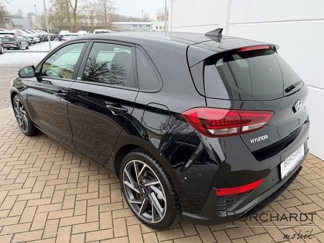 Gebraucht Hyundai i30 N Line 160 PS (117 kW) 2021 Phantom black / mic (schwarz)