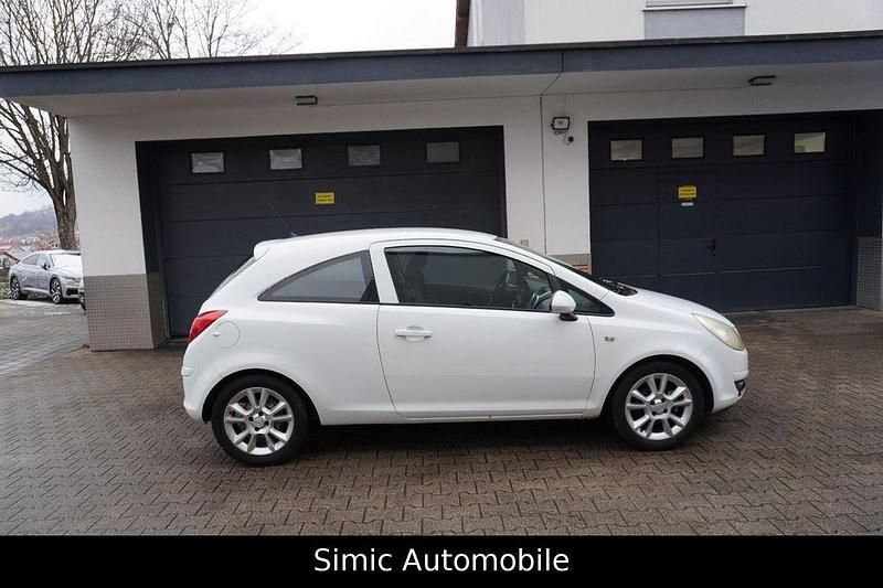 Gebraucht Opel Corsa Edition 90 PS (66 kW) 2008 Weiß Limousine