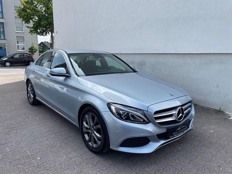 Gebraucht Mercedes C220 170 PS (125 kW) 2017 Silber Limousine