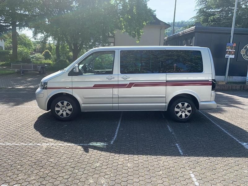 Gebraucht VW Multivan Highline 174 PS (127 kW) 2005 Silber Van / Kleinbus