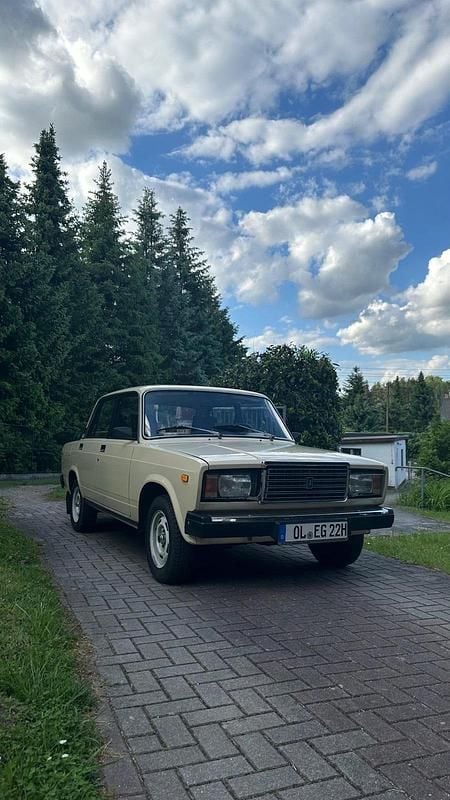 Gebraucht Lada 2107 75 PS (55 kW) 1989 Beige Limousine