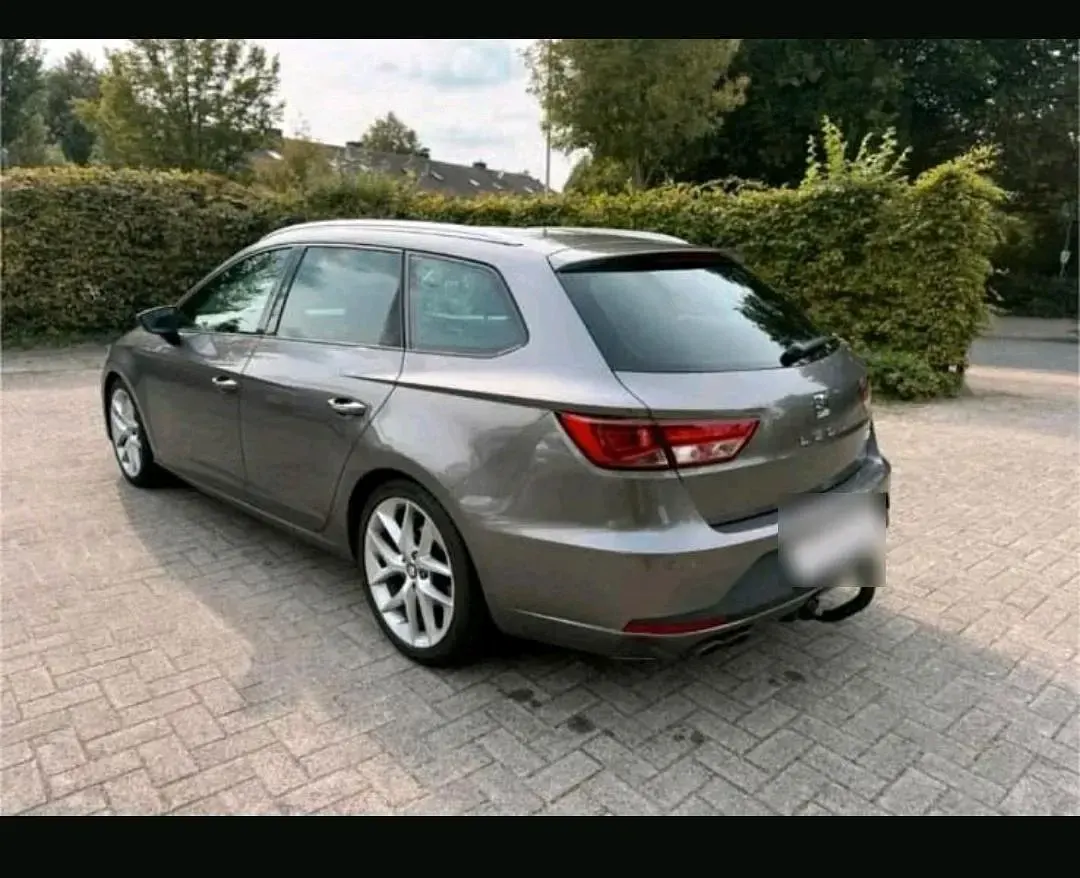Gebraucht Seat Leon FR 184 PS (135 kW) 2015 Grau Kombi