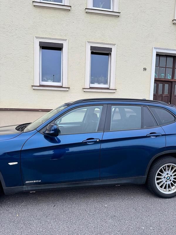 Gebraucht BMW X1 177 PS (130 kW) 2010 Blau SUV