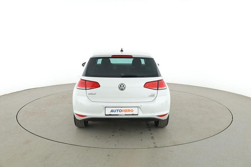 Gebraucht VW Golf VII Comfortline 86 PS (63 kW) 2016 Weiß Limousine